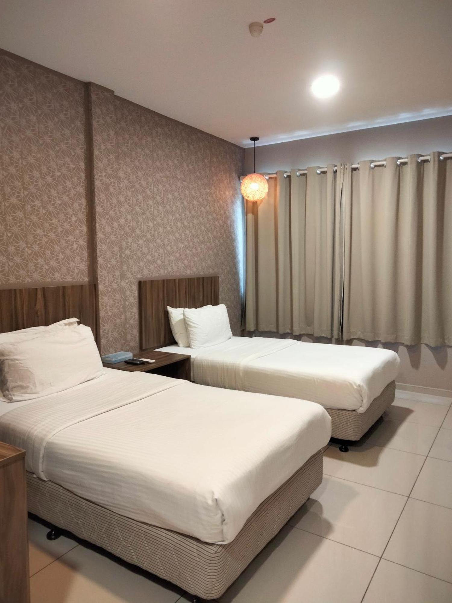Hotel Jelai @ Raub, Pahang Екстериор снимка